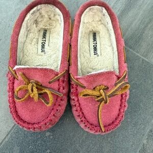 Minnetonka Pink Moccasins with Suede Finish and Cozy Lining